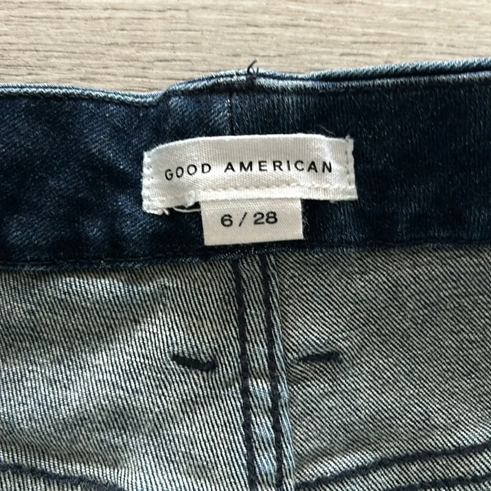 Good American skinny fit jeans size 28
